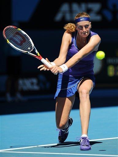 开云体育-科维托娃重返赛场，持续失利首场状态出色，中国队观众沸腾！-开云体育